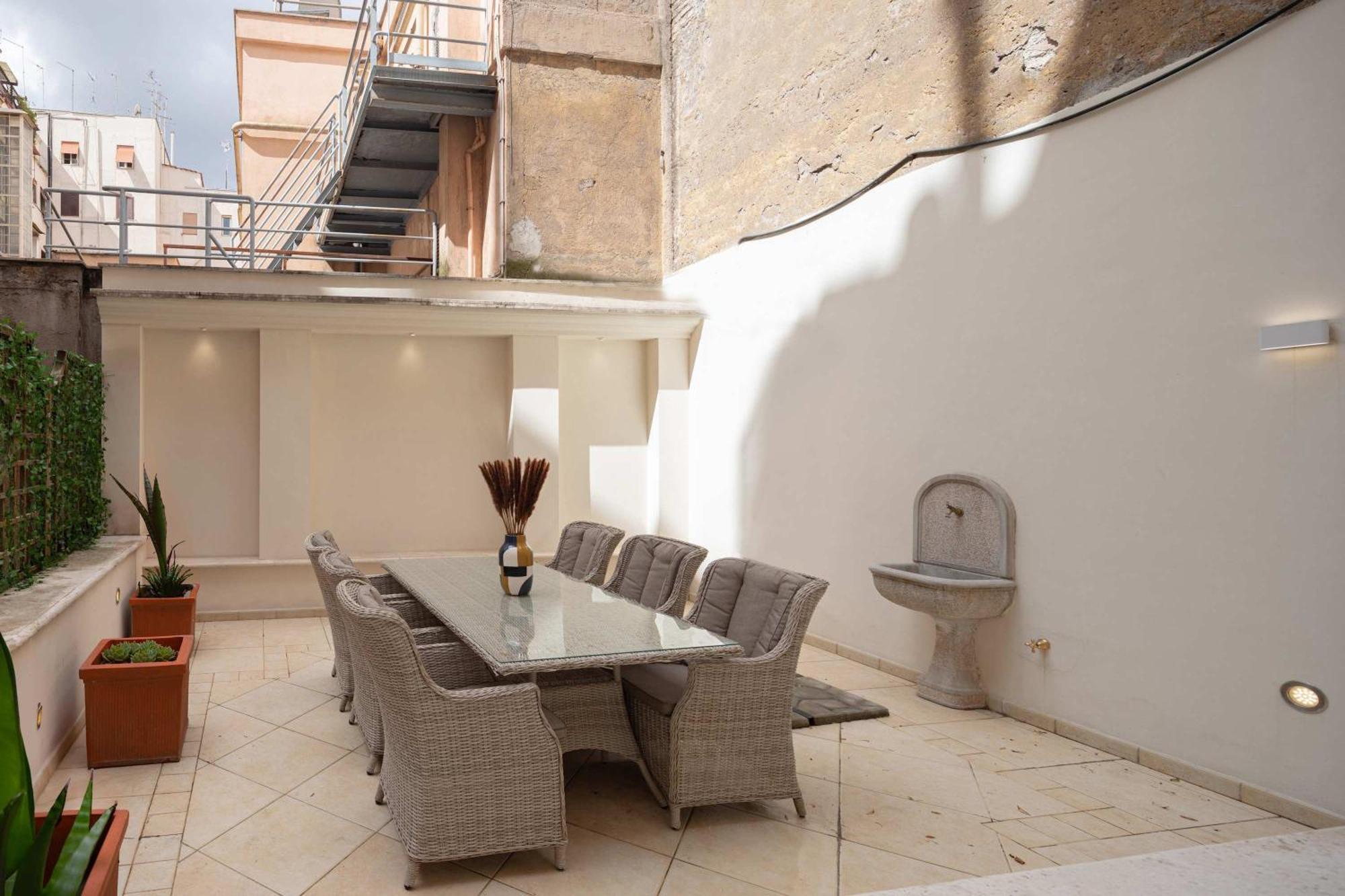 Apartment Via Vespasiano Private Rome